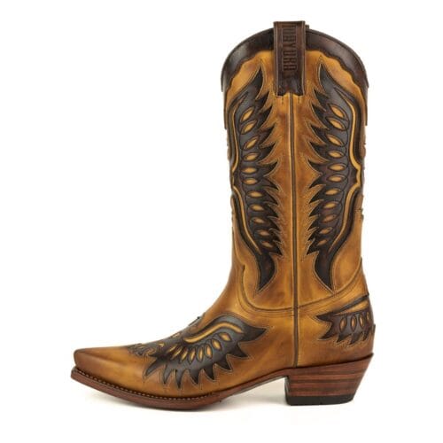 El-Gat-Amb-Boats-Platja-Daro-Shop-Online-Boots-Mayura-Boots-2626-S-Eagle-Rony-Totem-Old-Manchado