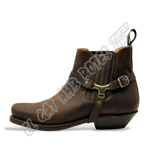 El-Gat-Amb-Boots-Platja-Daro-Shop-Online-Boots-Mayura-24-Crazy-Old-Sadale