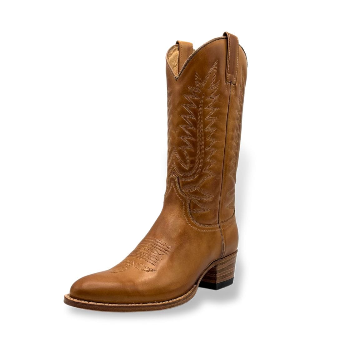 El-Gat-Amb-Botes-Platja-Daro-Shop-Online-Botas-Sendra-2024-Autolucido-Libano-Bras