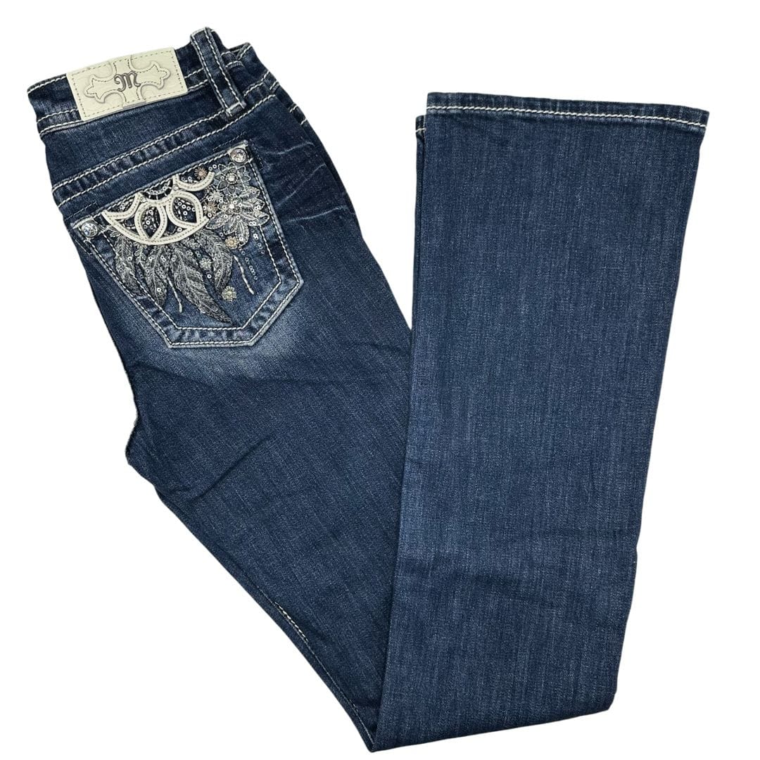 El-Gat-Amb-Botes-Platja-Daro-Shop-Online-Complementos-Jeans-Mujer-MissMe-White-Feather