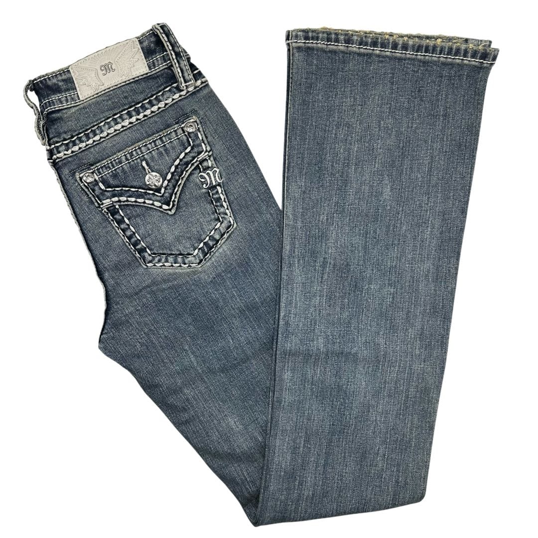 El-Gat-Amb-Botes-Platja-Daro-Shop-Online-Complementos-Jeans-Mujer-MissMe-White-Stitch