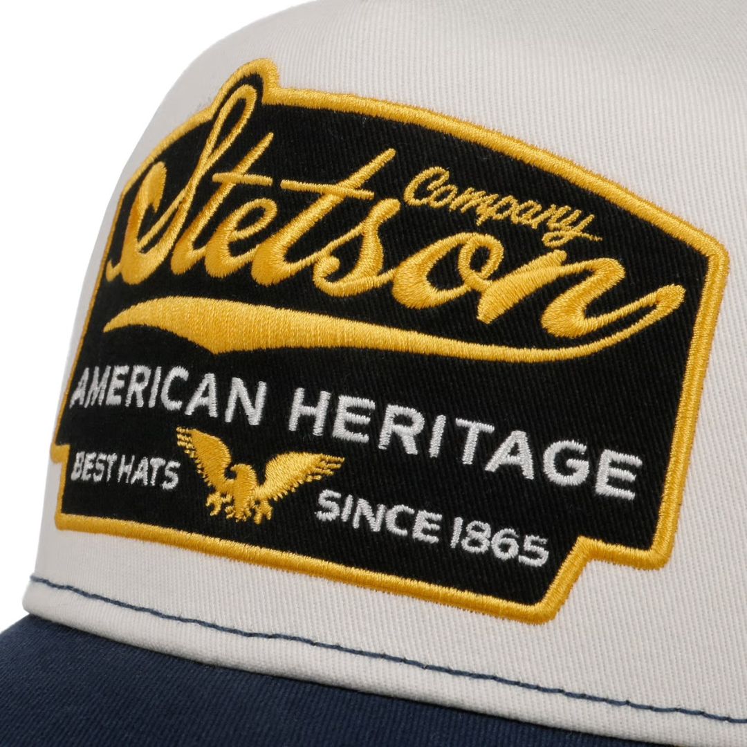 El-Gat-Amb-Botes-Platja-Daro-Shop-Online-Complementos-Bandanas-y-Gorras-Stetson-Trucker-Cap-American-Heritage-Blue
