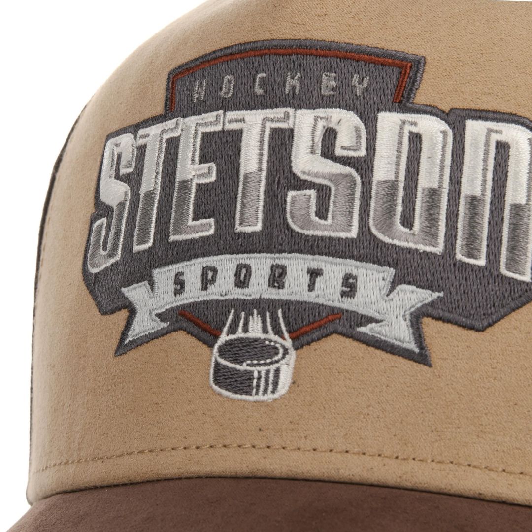 El-Gat-Amb-Botes-Platja-Daro-Shop-Online-Complementos-Bandanas-y-Gorras-Stetson-Trucker-Cap-Hockey-Sports
